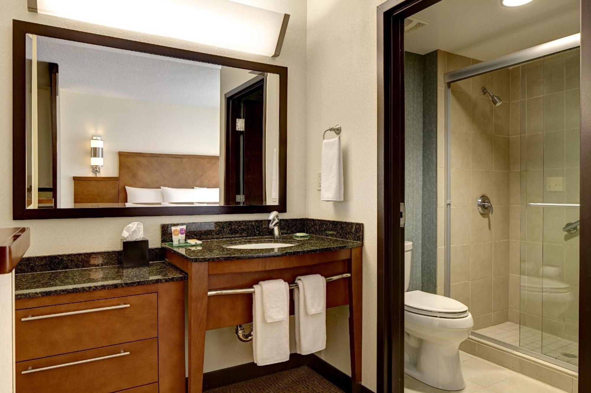 Sonesta Select Austin North Central Room photo